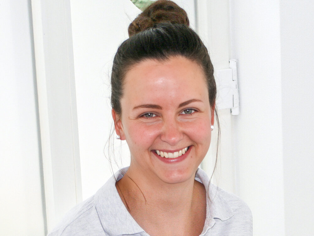 Johanna Vangeffelen, Zahnmedizinische Prophylaxehelferin